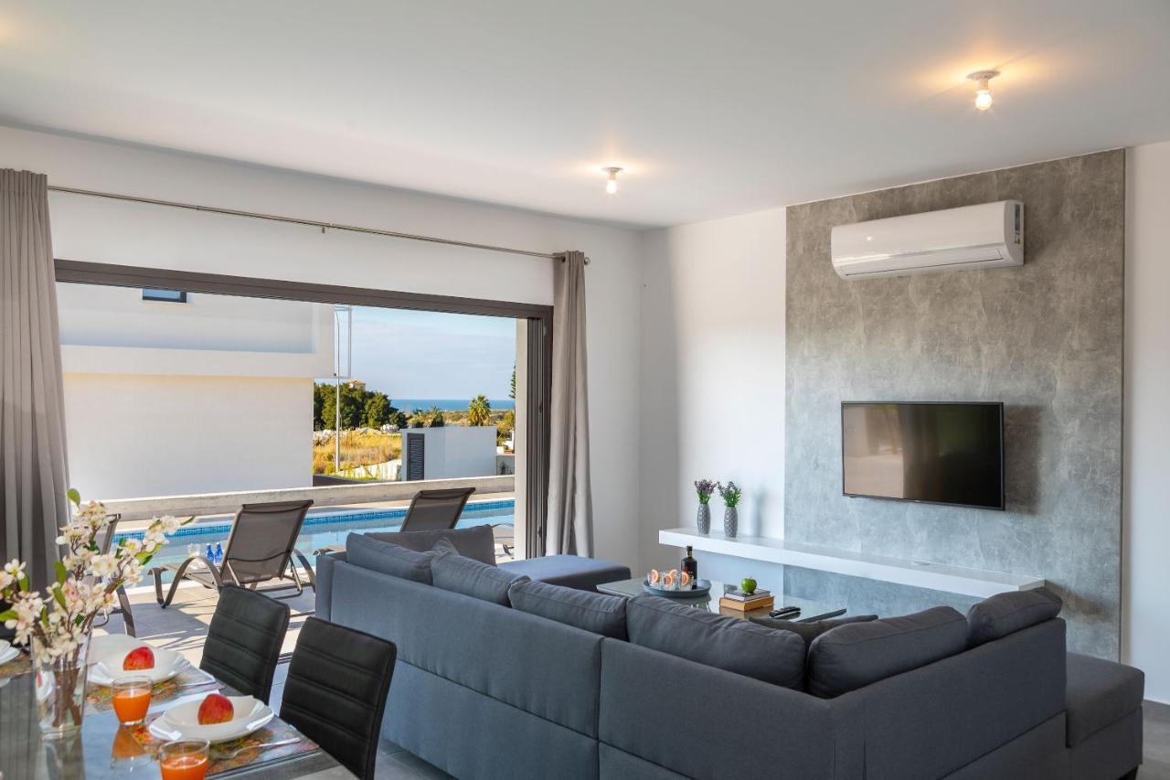 Villa Marlene, Walking Distance To Coral Beach! Peyia Dış mekan fotoğraf